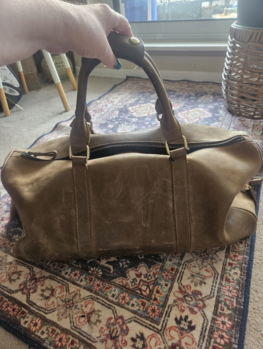 Full Grain Leather Weekend Duffle Bag -Tan Brown Overnight Cabin Bag - Picture 4 of 16